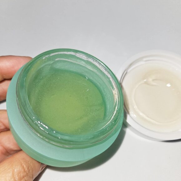 💚 *Beautycounter* Reflect Effect AHA Exfoliating Facial Mask + Tool - NEW! - Picture 12 of 13